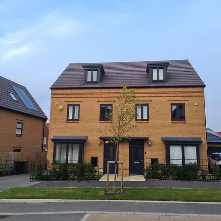 Sky'S Haven Apartment Sunningwell Exterior photo